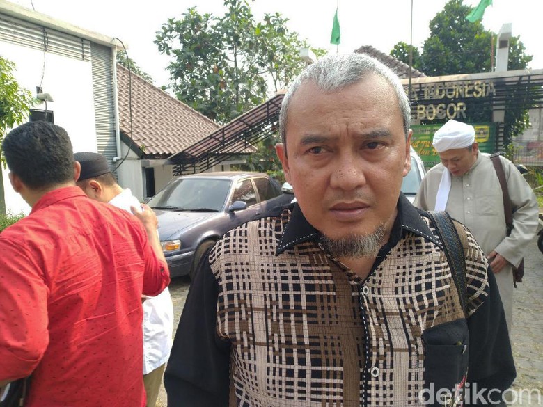 Pengacara Dorong Polisi Tuntaskan Kasus Pembawa Anjing di Al-Munawaroh Pengacara Dorong Polisi Tuntaskan Kasus Pembawa Anjing di Al-Munawaroh