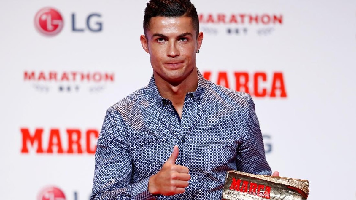 Cristiano Ronaldo diserbu netizen Korea. (Foto: Juan Medina / Reuters)