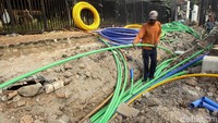 Galian kabel tersebut diketahui telah dikerjakan sejak satu bulan yang lalu.