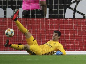 Courtois Kena Sindrom De Gea