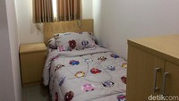 Ini tampak kamar yang ukurannya paling kecil di unit tipe 2.
