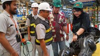 Hal ini agar dapat terus meningkatkan kualitas perusahaan dengan pembenahan dalam hal quality, cost, delivery dan development untuk meraih standar mutu Internasional (5R) untuk kesehatan, keselamatan kerja dan lingkungan (K3L). Pool/YDBA.