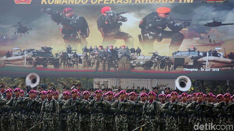 Teroris Kini Dikepung Densus dan Koopssus Teroris Kini Dikepung Densus dan Koopssus