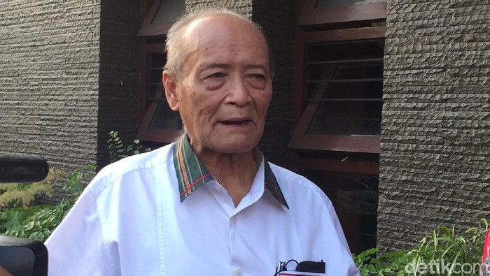 Buya Syafii Maarif