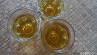 Selain itu, masyarakat juga membuat produksi Teh Pelawan (Shinta Angriyana/detikcom)