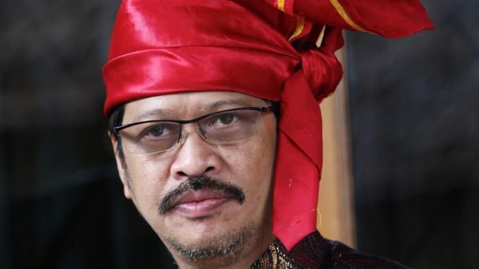 Ichsan meninggal usai berjuang lawan kanker paru. Foto: Ichsan Yasin Limpo (dok. Istimewa) Ichsan meninggal usai berjuang lawan kanker paru. Foto: Ichsan Yasin Limpo (dok. Istimewa)