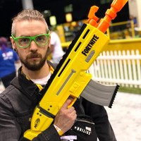 Pada Juli 2018, gamer Jacksepticeye mengunggah video yang mengumumkan dia akan pergi dari YouTube untuk sementara. Waktu hiatus ia gunakan untuk liburan, karena selama empat tahun menjadi YouTuber dia merasa tak pernah bersantai. Foto: Instagram/@Jacksepticeye