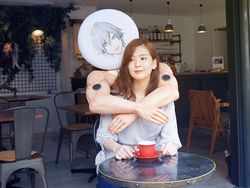 Jomblo Mungkin Minati Speaker Tampan yang Super Mesra Ini