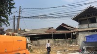 Lokasi rumah DP 0 ini juga bersebelahan dengan pasar tradisional.