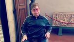 Hore! Elton John Rayakan 29 Tahun Bebas dari Miras dan Narkoba