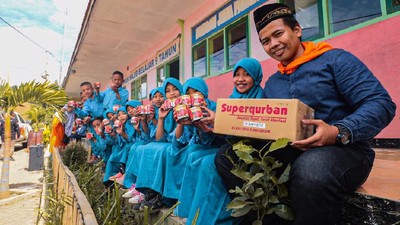 1.487 Superqurban untuk Warga Suku Tengger