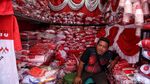Pedagang Merah Putihkan Pasar Mester Jatinegara