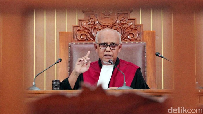 Hakim tunggal Achmad Guntur menolak permohonan praperadilan yang diajukan Kivlan Zen di Pengadilan Negeri Jakarta Selatan, Selasa (30/7/2019). Hakim menyatakan status tersangka Kivlan sah.