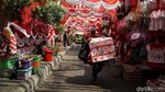 Pedagang Merah Putihkan Pasar Mester Jatinegara