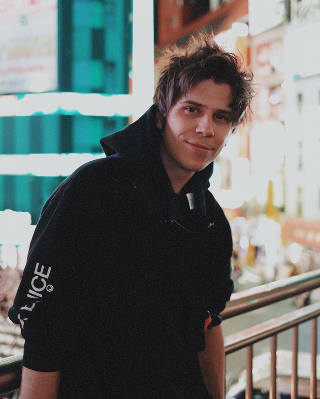 Ruben Gundersen alias ElrubiusOMG memiliki 32 juta subscriber dan menjadi YouTuber ketiga terpopuler di dunia. Ia sempat rehat dari Youtube demi kesehatan mentalnya. Foto: Instagram/@elrubiuswtf