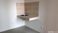 Ini tampak dalam unit tipe studio yang kosong. Nantinya, calon penghuni akan diberikan unit yang kosong tanpa furniture.