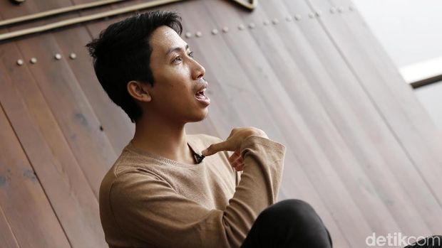 Tobat Jadi Waria, Aby Respati Sedih Lihat Orang Tua Tertekan