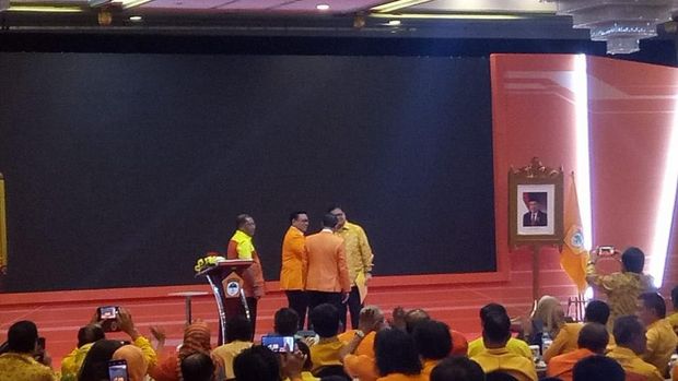 Disaksikan JK, Kosgoro Dukung Airlangga Jadi Ketum Golkar Lagi