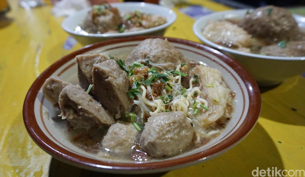 Bakso gerobak enak