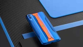 Black Shark 2 Pro varian biru. Foto: Black Shark