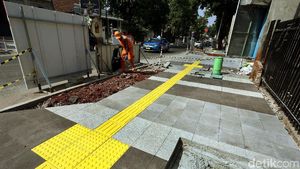 Geliat Revitalisasi Trotoar Kemang