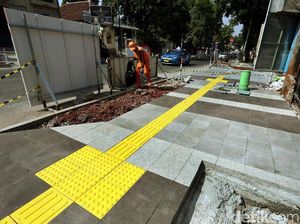 Geliat Revitalisasi Trotoar Kemang