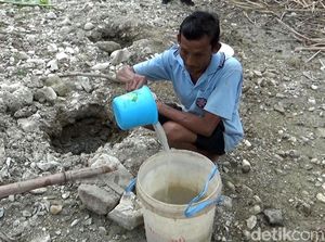 Perjuangan Warga Sragen di Tengah Kekeringan