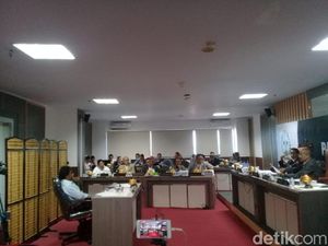 Demokrat Tak Mau Gegabah Sikapi Usulan Pemakzulan Gubernur Sulsel