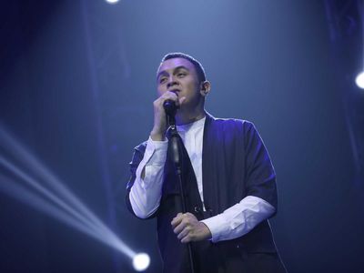 Lihat Lagi Penampilan Tulus di Panggung Musik