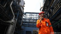 Fauzi mengatakan punya 4 orang staff yang menjadi penanggung jawab pengendalian udara di PLTGU Muara Karang.