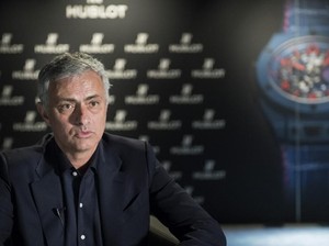 Jose Mourinho Dikabarkan ke Tottenham, Massimiliano Allegri Menuju MU