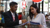 Ketika pemain properti besar ramai-ramai membangun apartmen pasar rumah tapak dikembangkan oleh pengembang kecil.
