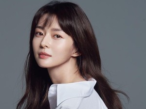 Bantah Pacaran, Kwon Nara Dikabarkan Pindah Dekat Rumah Lee Jong Suk