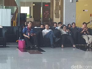 Taufik Hidayat Datangi KPK, Ada Apa?