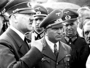 Mengenal Sarang Serigala, Bekas Markas Persembunyian Hitler di Polandia
