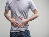 Sakit Perut Hampir 10 Tahun, Ternyata Ada Serpihan Kaca Nyangkut di Liver