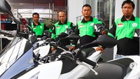 Honda PCX listrik belum dijual di Indonesia secara massal. Motor ini bisa digunakan dengan sistem sewa. Sebelumnya mitra Gojek juga menggunakan Honda PCX listrik sebagai armadanya. Foto: dok. Instagram Gojek