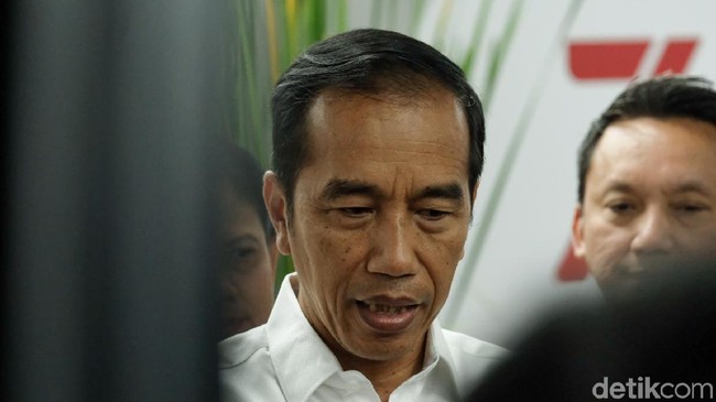 Jokowi Larang Direksi BUMN Dirombak Hingga Oktober 2019