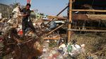 Hewan Kurban Ini Dijual di Samping Tempat Penampungan Sampah