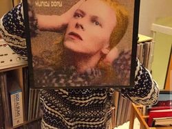 Ketika Album Vinyl Bersatu dengan Dunia Nyata