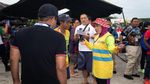 Foto Rekor Guinness di Manado, Rangkaian Penyelam Terpanjang