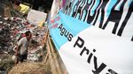 Hewan Kurban Ini Dijual di Samping Tempat Penampungan Sampah