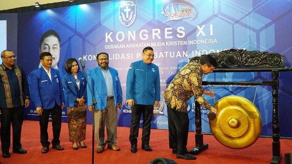 Luhut Hadiri Kongres GAMKI di Jakarta