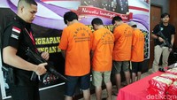 Atas perbuatannya keempat tersangka teramcam maksimal pidana mati.