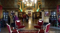 Istana ini dibangun pada zaman Sultan Makmun Al Rasyid Perkasa Alam. Konon dibangun sebagai tanda cinta untuk istrinya, Maimunah. (Wahyu Setyo/detikcom)
