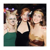 Emma Watson di acara ulang tahun J.K Rowling yang ke-54