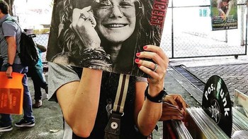 Album Janis Joplin. Foto: Hidreley via Sina Mobile