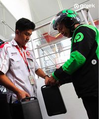 Gojek tunggangi PCX listrik