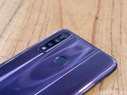 Ini Vivo Z1 Pro, Ponsel buat Anak Muda yang Doyan Ngegame