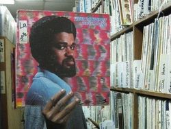 Ketika Album Vinyl Bersatu dengan Dunia Nyata